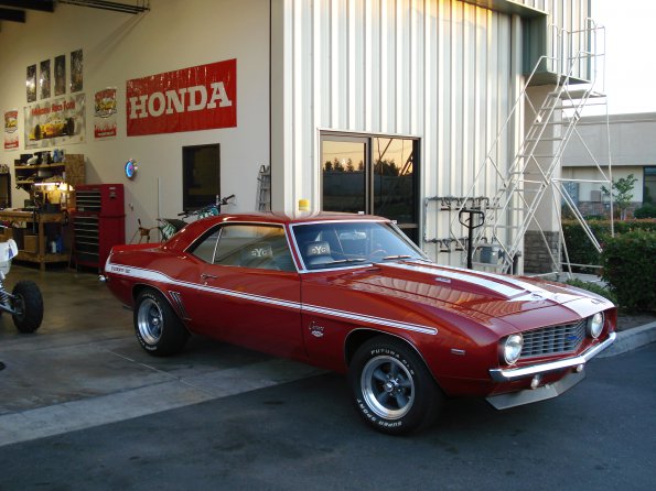 Chevy Camaro 141