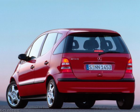 Mercedes-Benz-A-Class-040