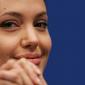 angelina-jolie-19