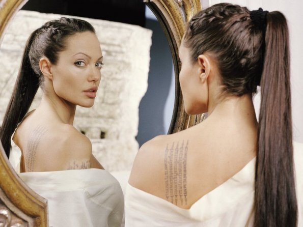 angelina-jolie-244