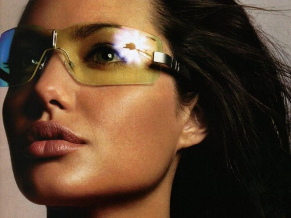angelina-jolie-249