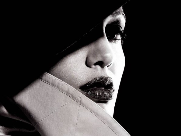 angelina-jolie-265