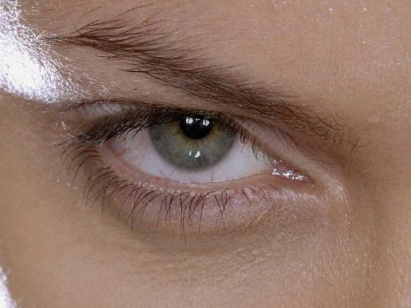 angelina-jolie-296