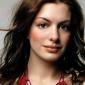 anne-hathaway-10
