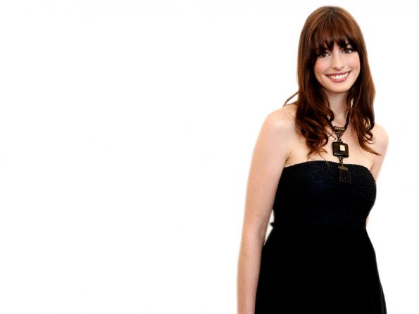 anne-hathaway-15