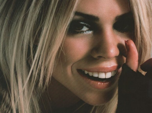 billie-piper-13