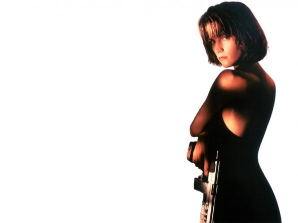 bridget-fonda-5