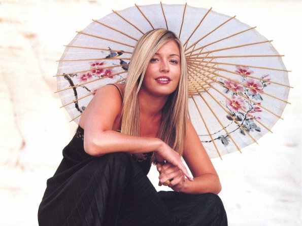 cat-deeley-29