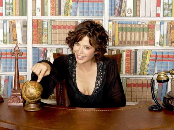 catherine-bell-10