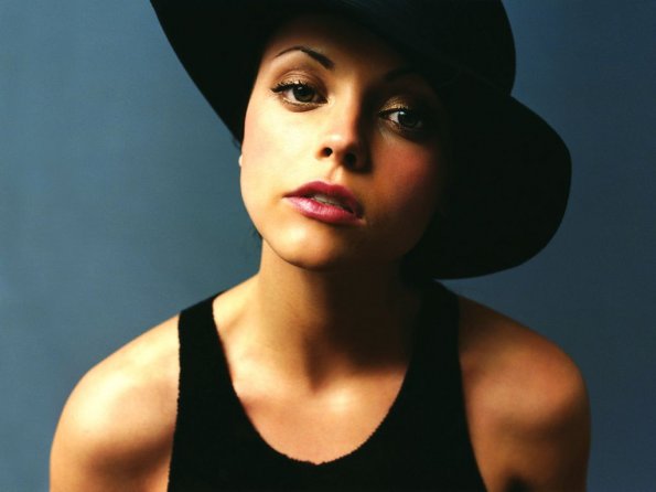 christina-ricci-17