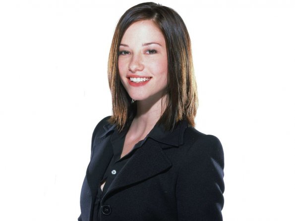 chyler-leigh-42