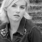 Elisha-Cuthbert-105
