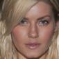 Elisha-Cuthbert-2