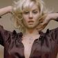 Elisha-Cuthbert-23