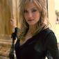 Elisha-Cuthbert-61