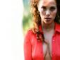 Elizabeth-Berkley-6