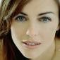 Elizabeth-Hurley-34
