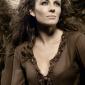Elizabeth-Hurley-6