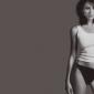 Elizabeth-Hurley-97