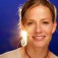 Elizabeth-Shue-6