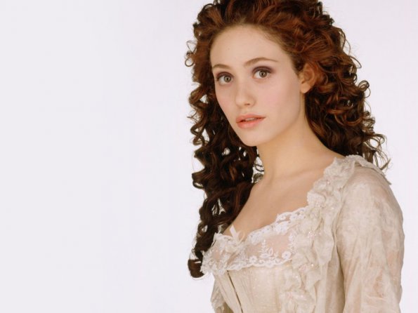 Emmy-Rossum-18