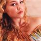 Erika-Christensen-36