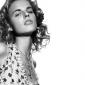 Eva-Herzigova-61