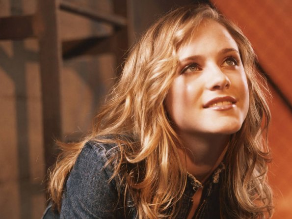 Evan-Rachel-Wood-15