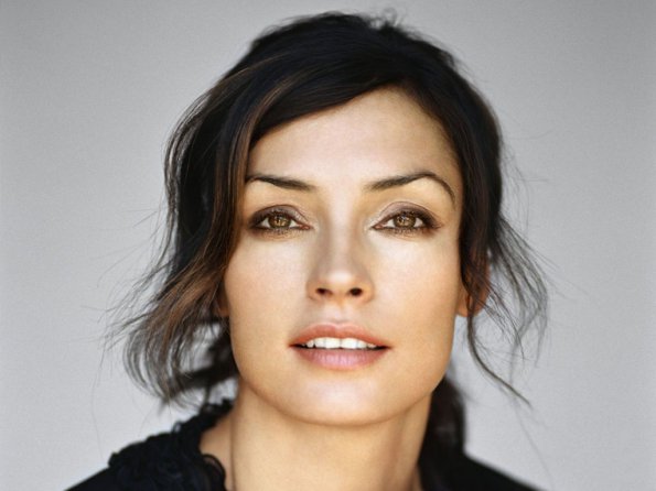 Famke-Janssen-8