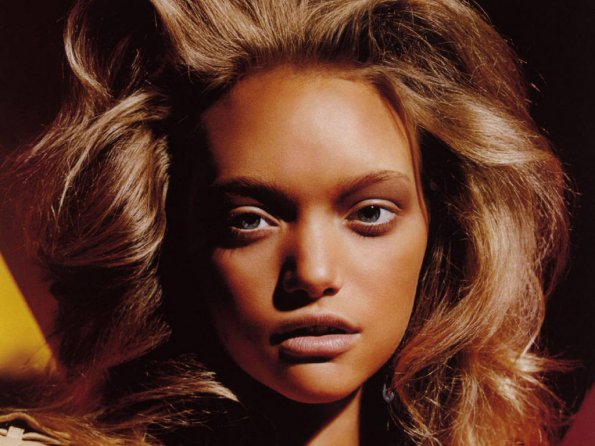 Gemma-Ward-9