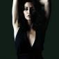 Gina-Gershon-10