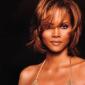 Halle-Berry-104