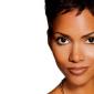 Halle-Berry-116
