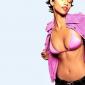 Halle-Berry-118