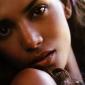 Halle-Berry-41