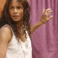 Halle-Berry-66