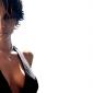 Halle-Berry-91