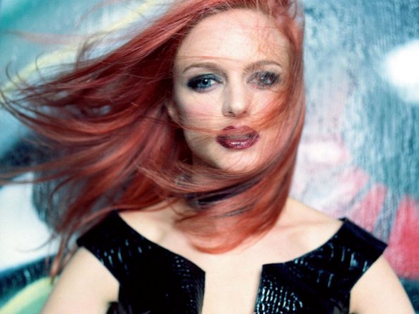 Heather-Graham-21
