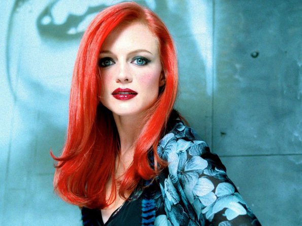 Heather-Graham-24