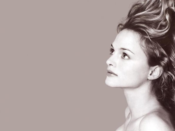 Heather-Graham-58