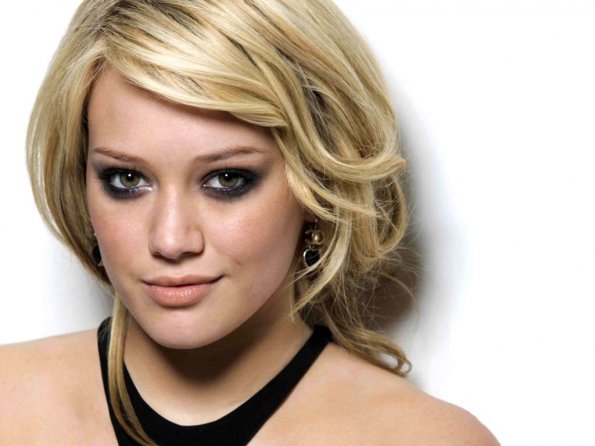 Hilary-Duff-40