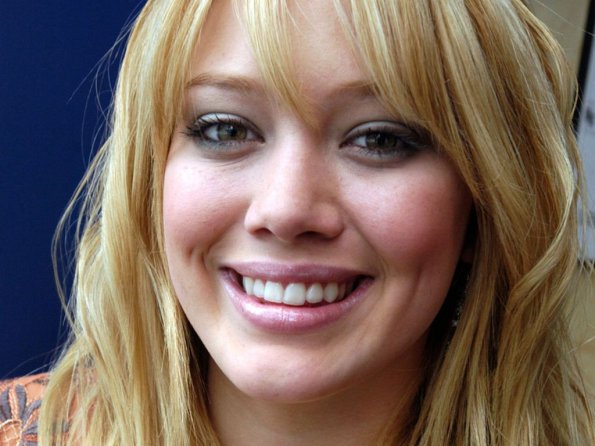 Hilary-Duff-53
