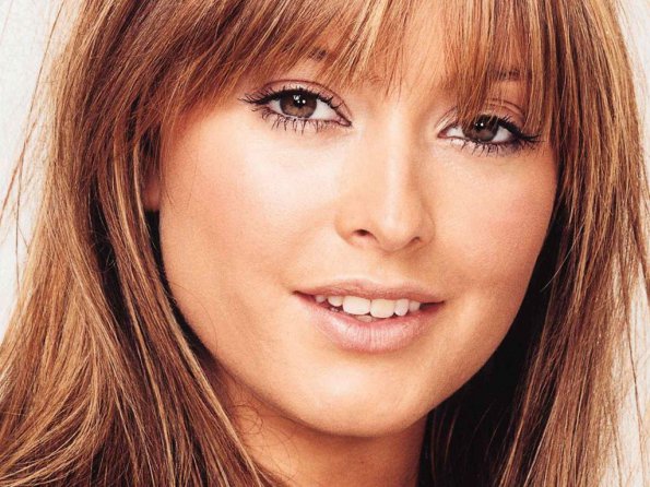 Holly-Valance-13