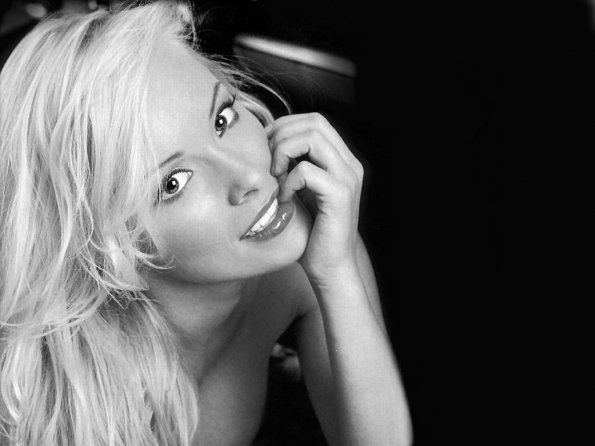 Jaime-Bergman-11