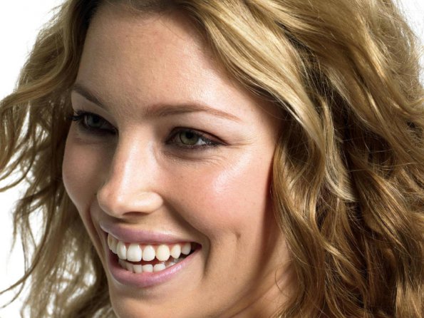 Jessica-Biel-22