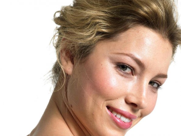 Jessica-Biel-32