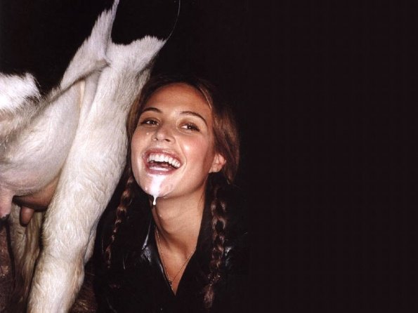 Josie-Maran-12