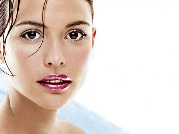 Josie-Maran-66