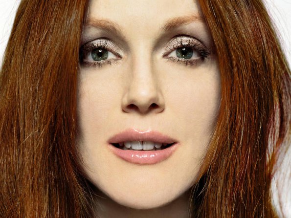 Julianne-Moore-6