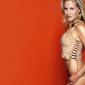 Julie-Benz-7